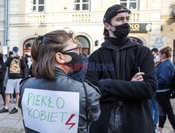 Słowo na niedzielę Strajku Kobiet