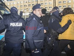 Pikieta solidarnościowa Strajku Kobiet przed sądem