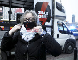 Rocznica praw wyborczych kobiet - demonstracje OSK