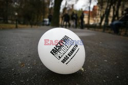 Protest antycovidowców w Krakowie