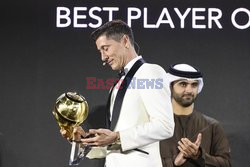 Robert Lewandowski Piłkarzem Roku Dubai Globe Soccer