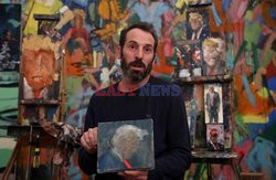 Izraelski malarz maluje portrety Donalda Trumpa