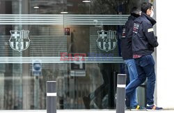 Policja wkroczyła do siedziby Barcelony