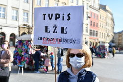 Antypisowski protest w Krakowie