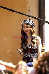 Lily Collins na planie 2. sezonu Emily In Paris