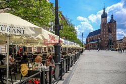 Ruszyły ogródki restauracyjne