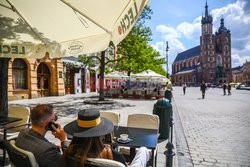 Ruszyły ogródki restauracyjne