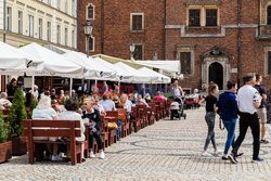 Ruszyły ogródki restauracyjne