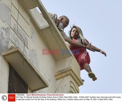 Próbowała popełnić samobójstwo skacząc z dachu
