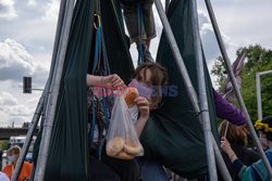 Aktywiści Extinction Rebellion zablokowali Wisłostradę