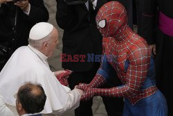 Papież Franciszek spotkał się ze Spider-Manem