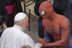 Papież Franciszek spotkał się ze Spider-Manem