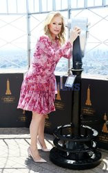 Kathy Hilton w punkcie widokowym na Empire State Building