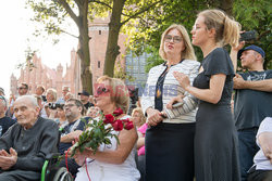 Odsłonięcie muralu Pawła Adamowicza oraz wręczenie Nagrody Równości