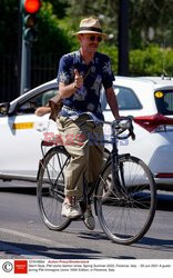 Street fashion na pokazach Pitti Uomo - lato 2022