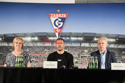 Powitanie Lukasa Podolskiego na stadionie Górnika Zabrze