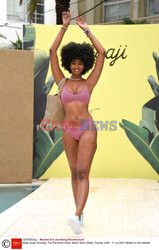 Pokazy Miami Swim Week 2021