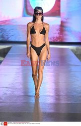 Pokazy Miami Swim Week 2021