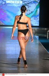 Pokazy Miami Swim Week 2021