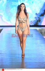 Pokazy Miami Swim Week 2021