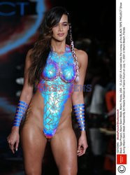 Pokazy Miami Swim Week 2021