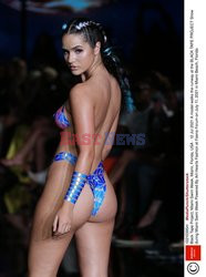 Pokazy Miami Swim Week 2021