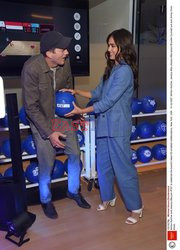 Jessica Alba i Ashton Kutcher na prezentacji AT&T 5G