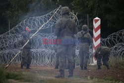 Budowa płotu na granicy polsko-białoruskiej