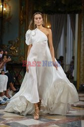 Pokazy MBFW w Madrycie - lato 2022