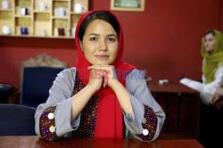 Afgańskie kobiety protestują w sieci przeciw talibskim zasadom ubioru