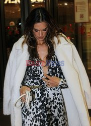 Alessandra Ambrosio na imprezie w Moskwie