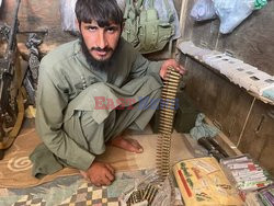 Sklep z bronią w Afganistanie