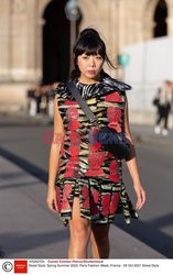 Street fashion na Tygodniu Mody w Paryżu - lato 2022