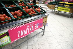 Tesco zamyka sklep na Kabatach