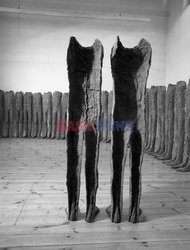 Magdalena Abakanowicz i jej rzeźby