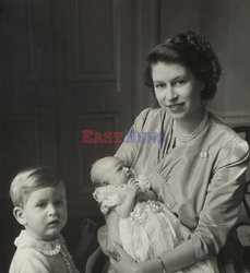 V&A Museum - Brytyjska rodzina królewska - fot. Cecil Beaton