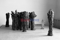 Magdalena Abakanowicz i jej rzeźby