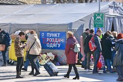 Obywatele Ukrainy przyjeżdzają do Polski