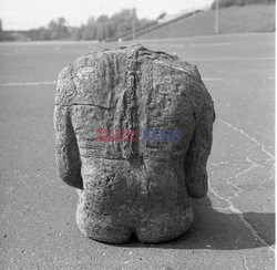 Magdalena Abakanowicz i jej rzeźby