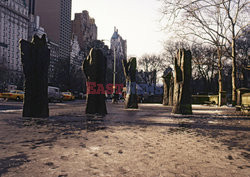 Magdalena Abakanowicz i jej rzeźby