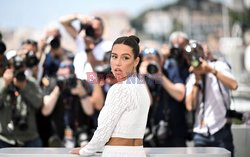 Cannes 2022 - sesja do filmu Smoking Causes Coughing