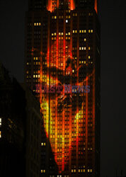 Obsada Stranger Things na Empire State Building