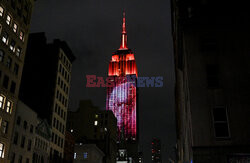 Obsada Stranger Things na Empire State Building