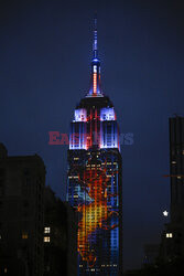 Obsada Stranger Things na Empire State Building