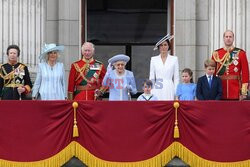 Platynowy Jubileusz Elżbiety II - balkon