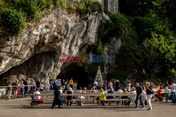 Lourdes - miasto pielgrzymów