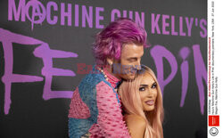 Premiera dokumentu Machine Gun Kelly's Life in Pink