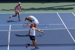 Alicja Rosolska i Erin Routliffe przeszły do drugiej rundy US Open