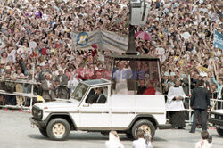 Trzecia pielgrzymka papieża Jana Pawła II do Polski 1987