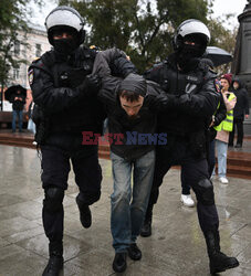 Protesty antywojenne i aresztowania w Rosji